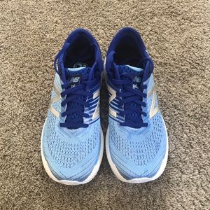New Balance 860 v.10 shoes